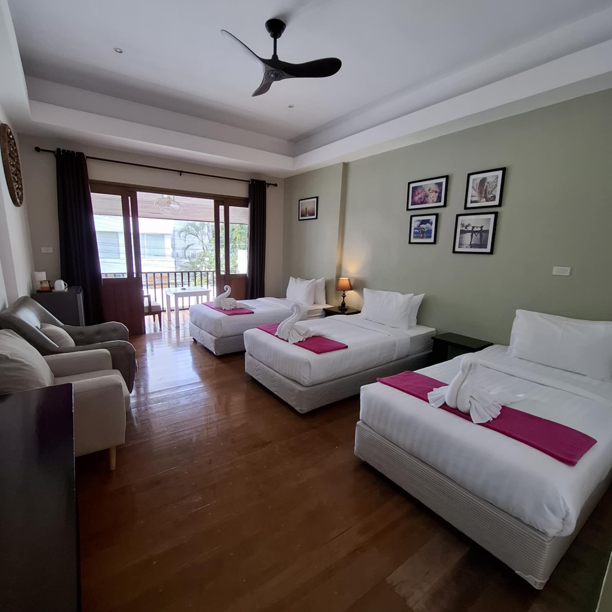 Greenlight Resort - Scenic views and amenities