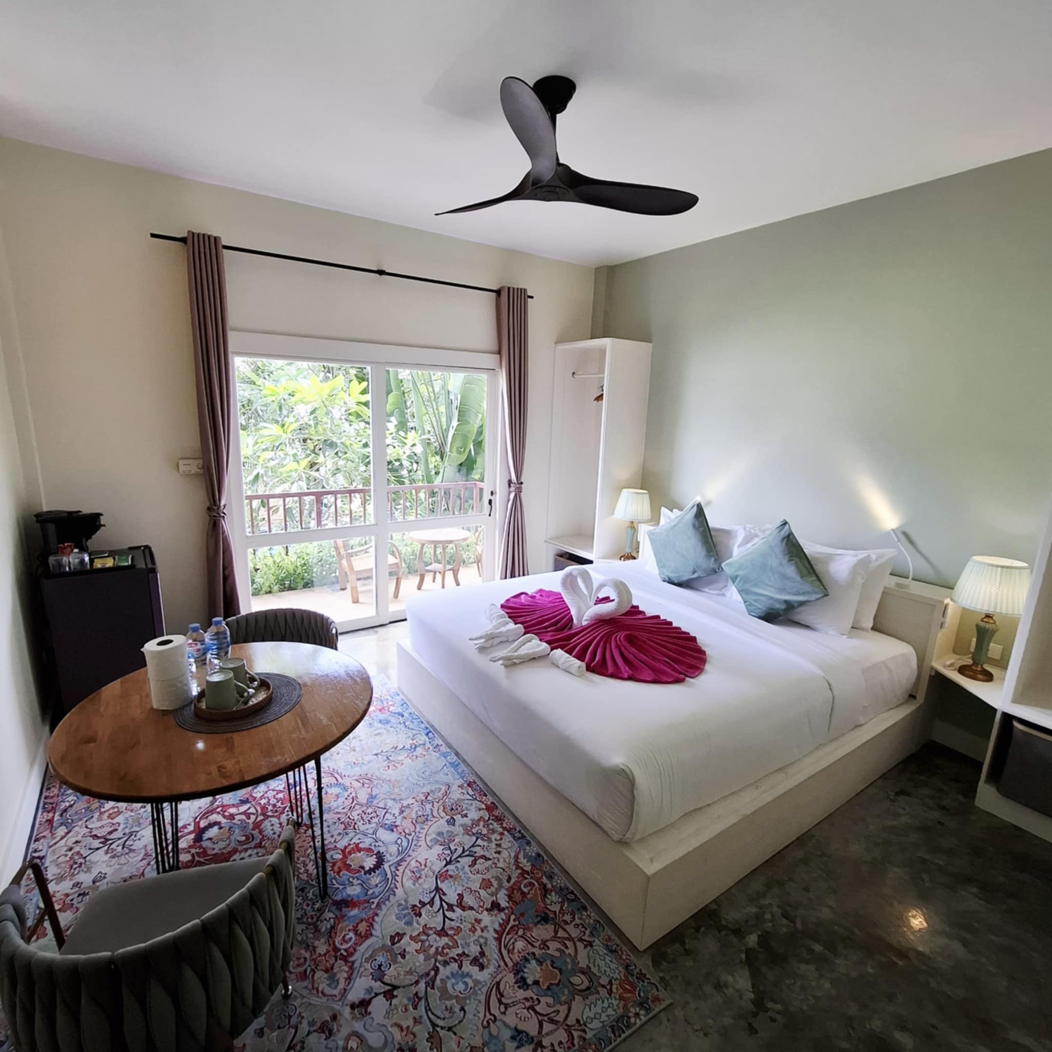 Greenlight Resort - Comfortable rooms